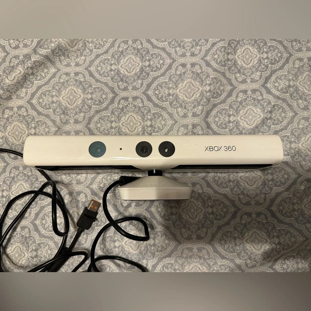 XBOX 360 Kinect White 1414 Microsoft